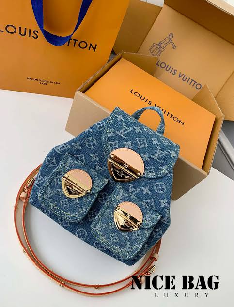 Luxury Louis Vuitton women's backpack, Monogram