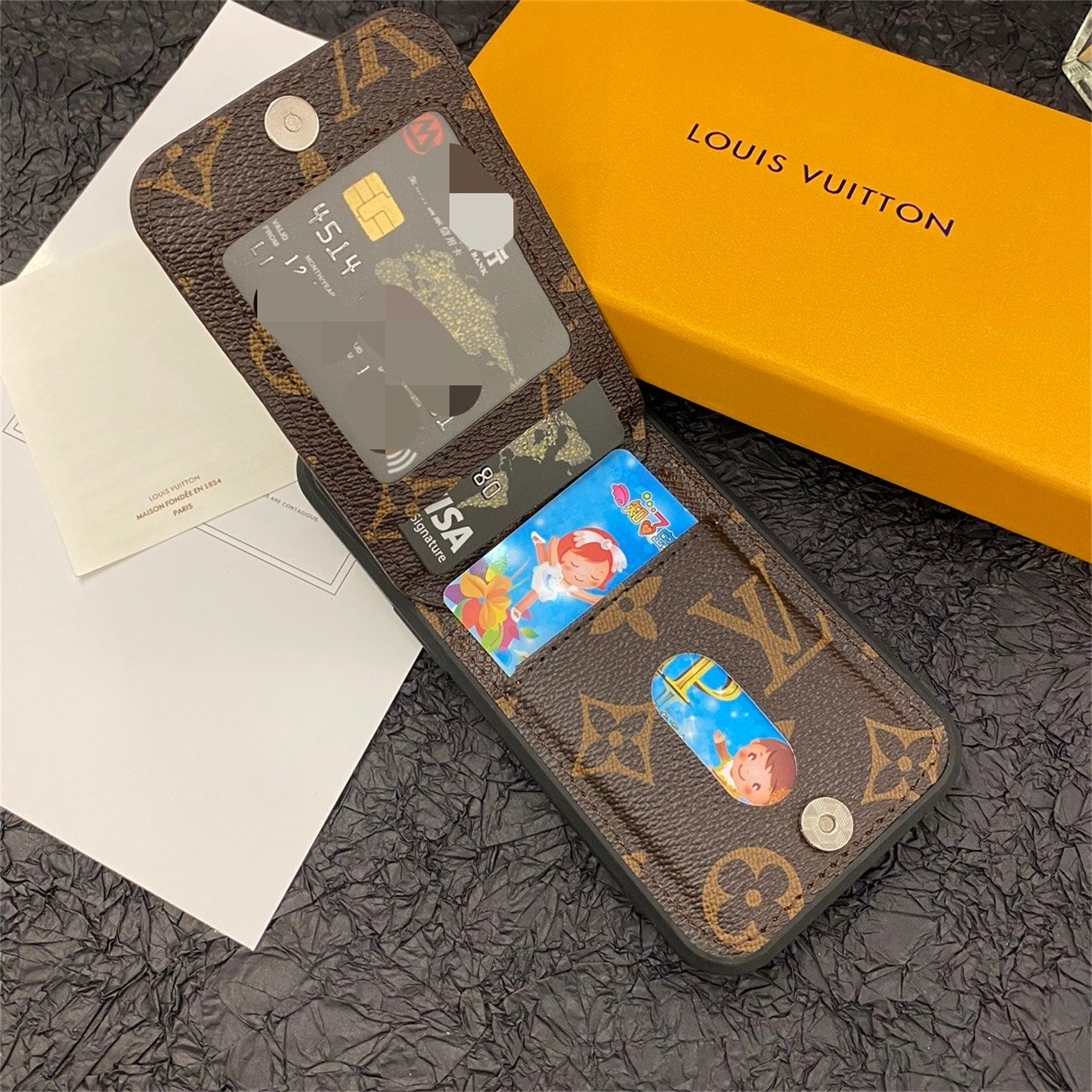 CLASSIC CIRCLE MONOGRAM CANVAS IPHONE CASE Roxy New 2