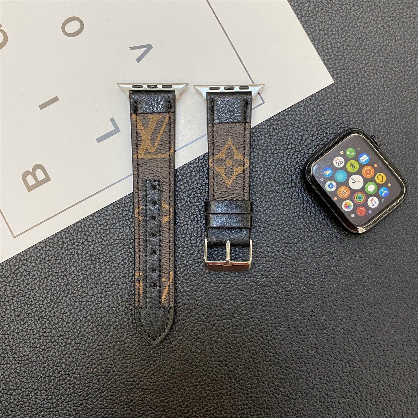 APPLE WATCH GENUINE LEATHER STRAP STITCHING MONOGRAM LEATHER Roxy New 2