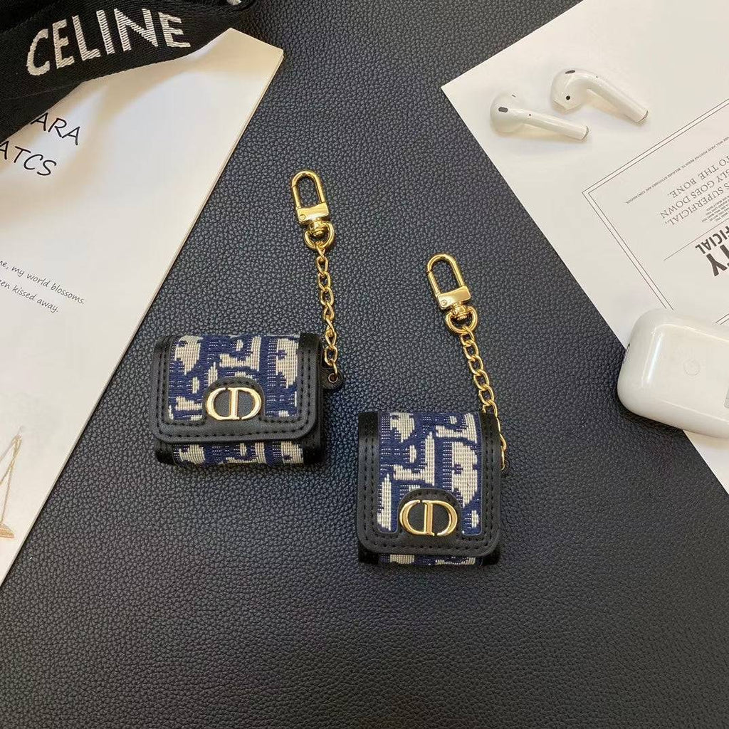 Luxury AirPods Case with Elegant Chain Roxy New