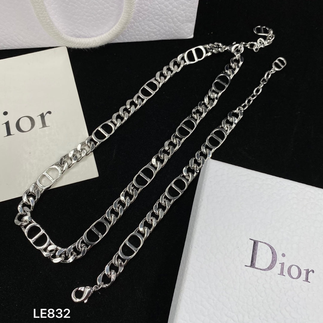 Lux Love Chain Bracelet & Necklace Set