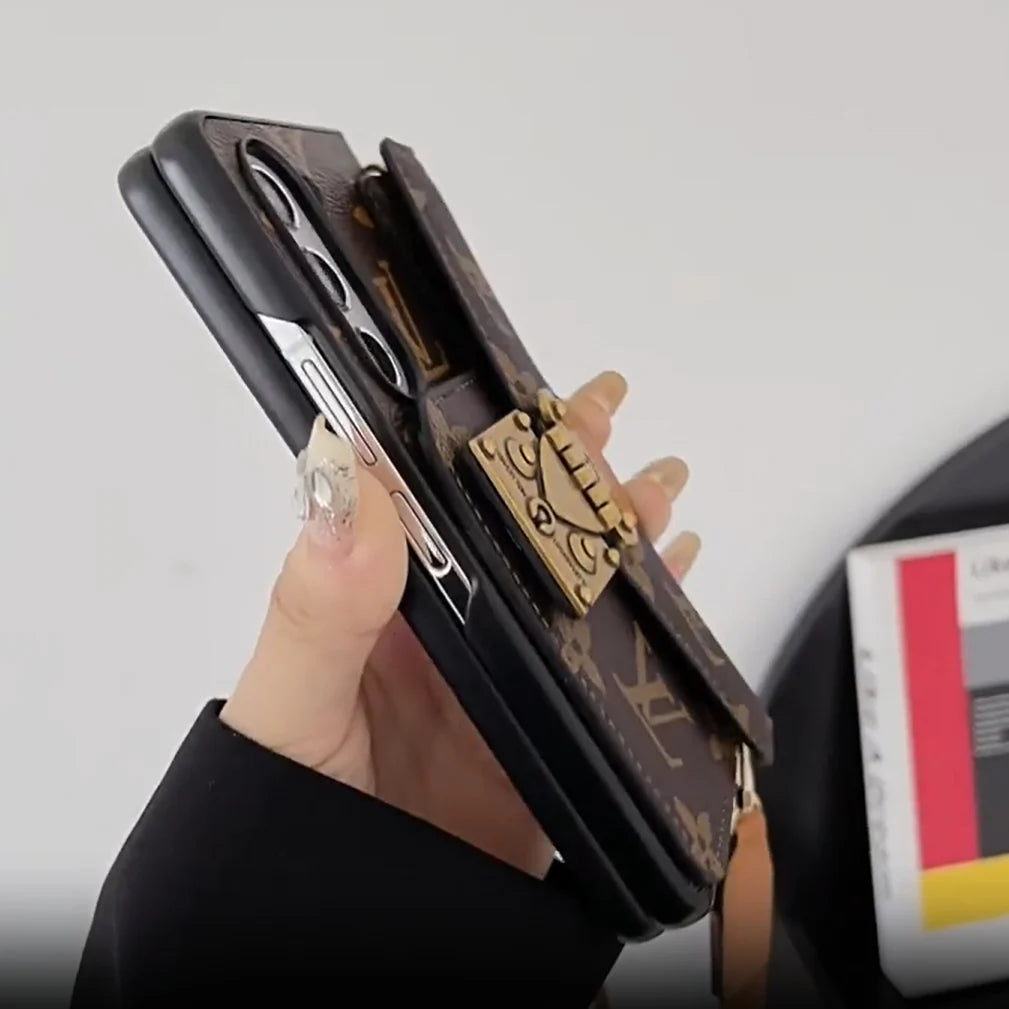 Luxury LOCK CARD BAG CROSSBODY CHAIN SAMSUNG Z FOLD CASE Roxy New