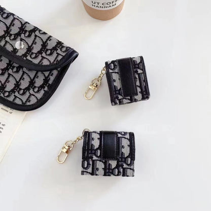 Iconic Luxury AirPods Case Fashionable Accessory Roxy New