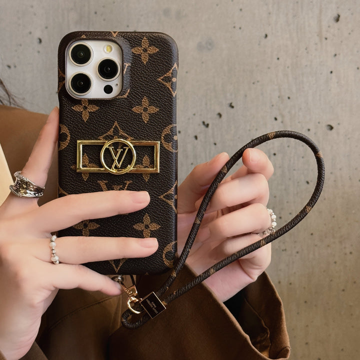 NEW DESIGN CASE WITH  CHAIN FOR IPHONE 16 15  14 Roxy New 2