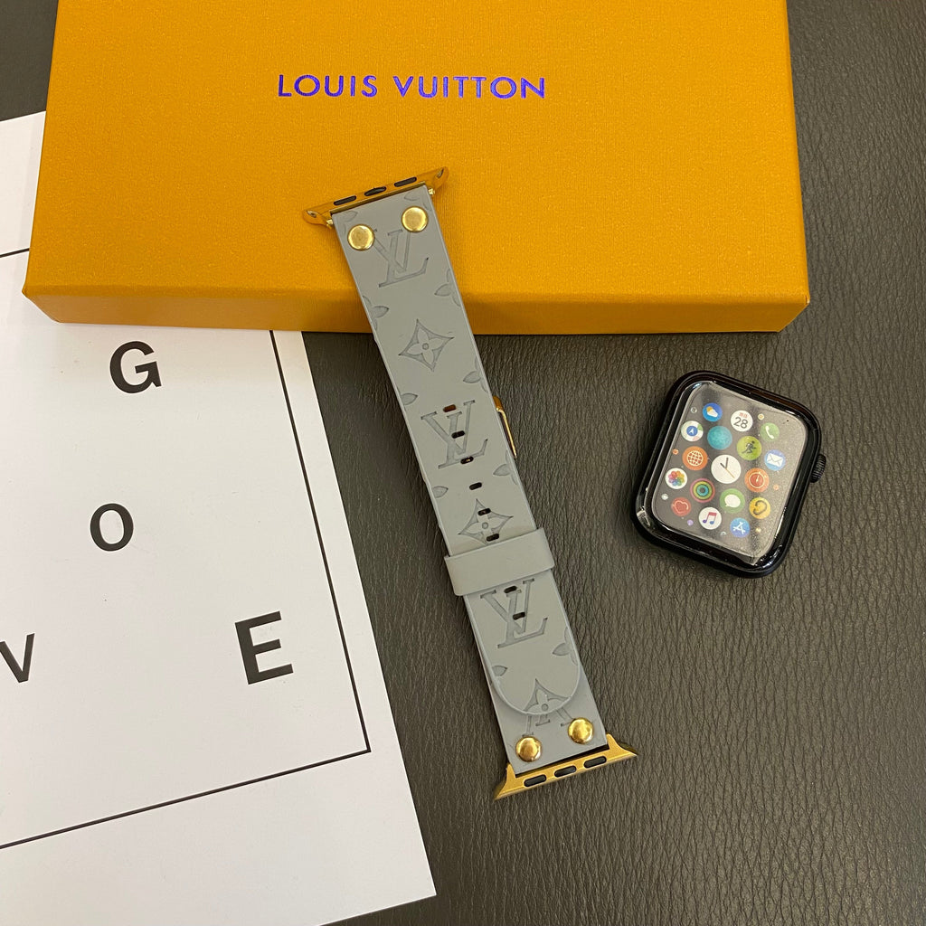 Bracelet de rechange Apple avec décoration en rivets et monogramme en relief Roxy New 2