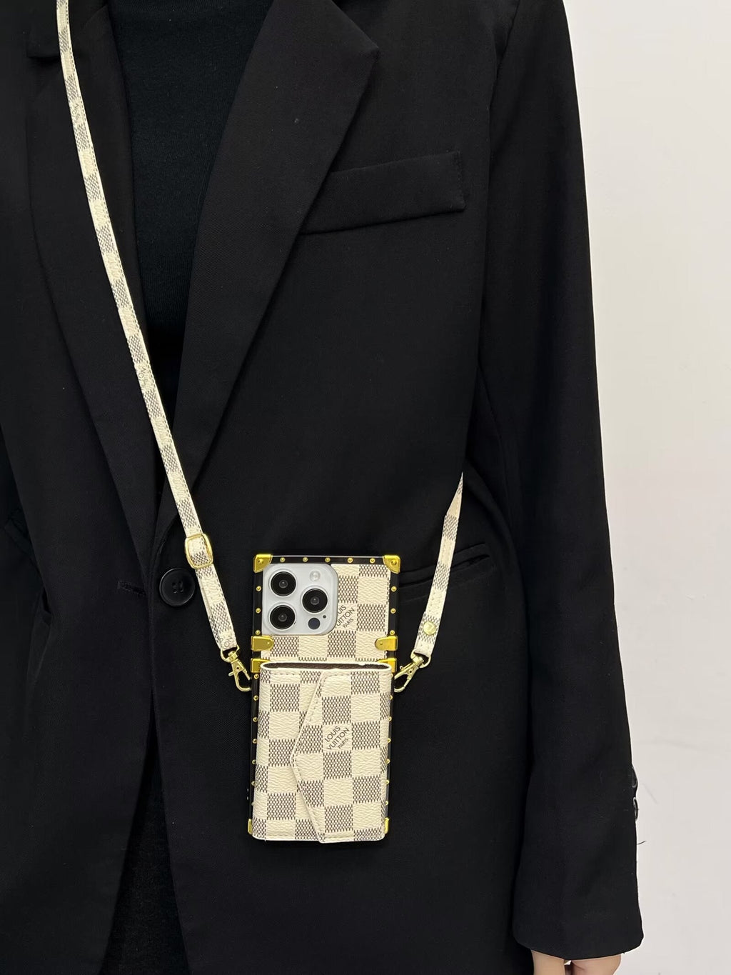 Engineered for Everyday Excellence For iPhone Roxy New 2