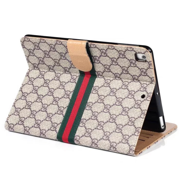 Luxury iPad Case with Card Holde theroxymob