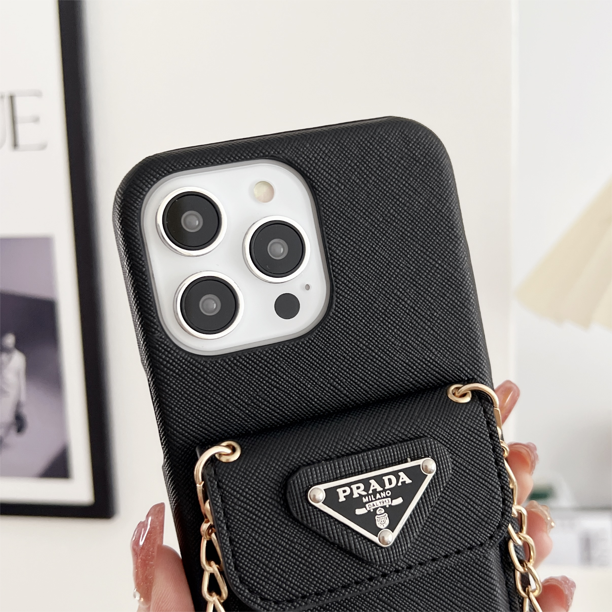 Luxurious leather iPhone case Roxy New 2