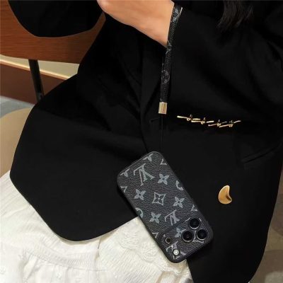 Louis Vuitton Phone Monogram Case with Strap For iPhone 17 /16 /15 /14