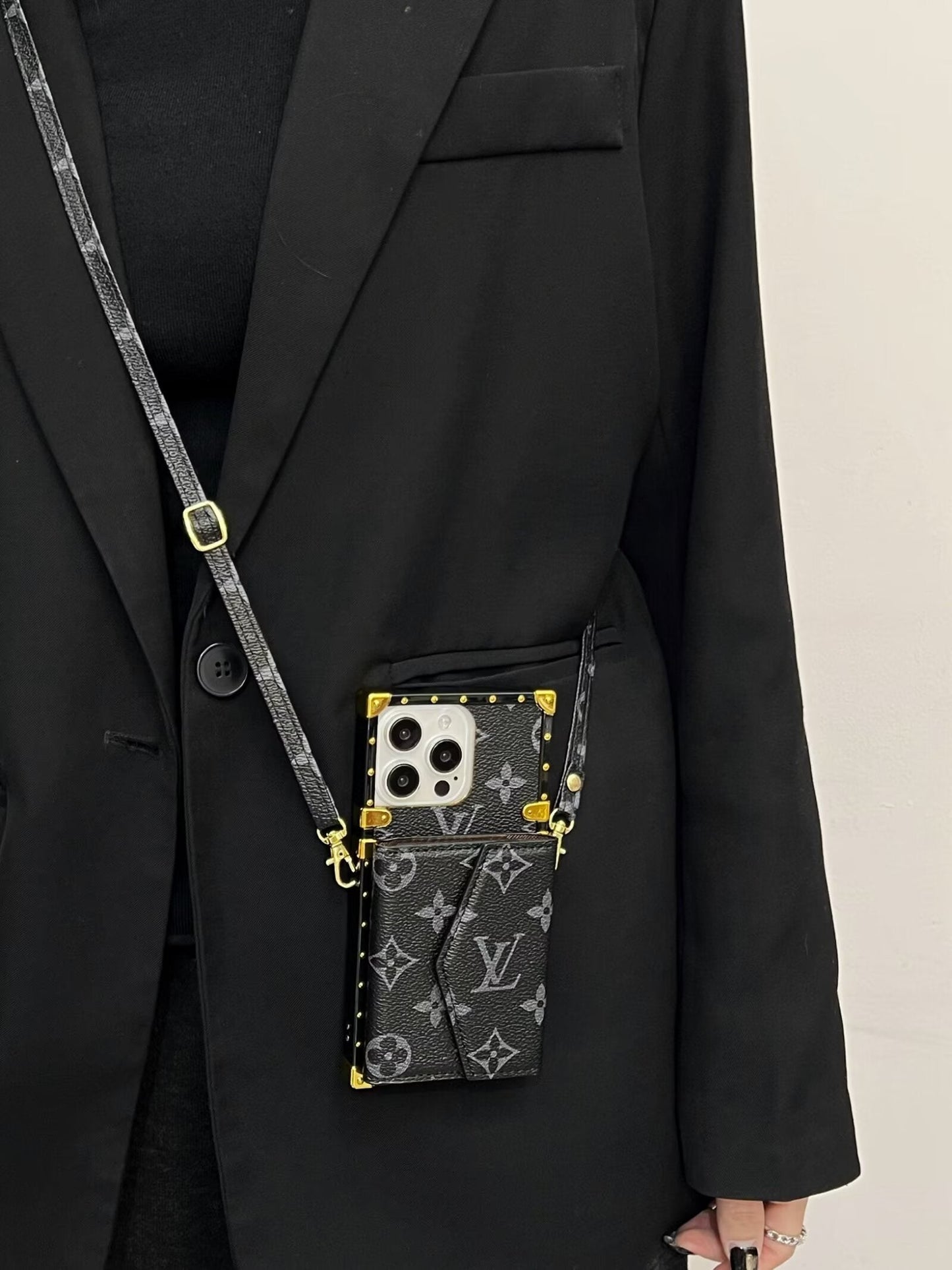 Engineered for Everyday Excellence For iPhone Roxy New 2