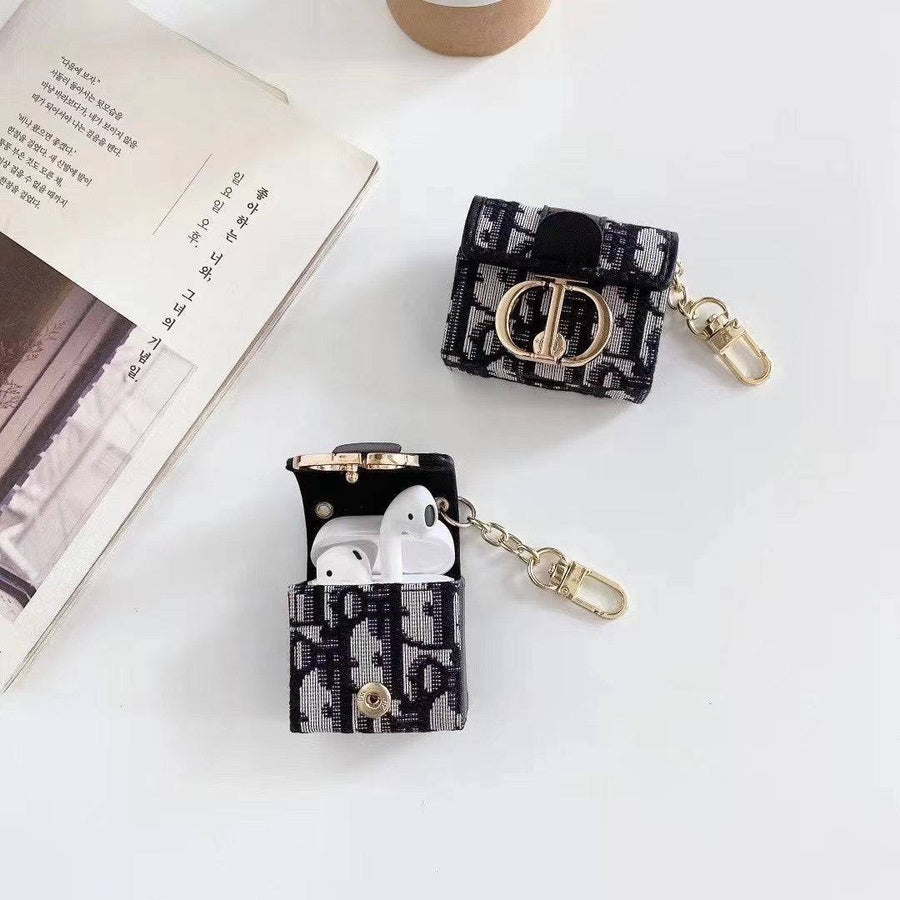 Iconic Luxury AirPods Case Fashionable Accessory Roxy New