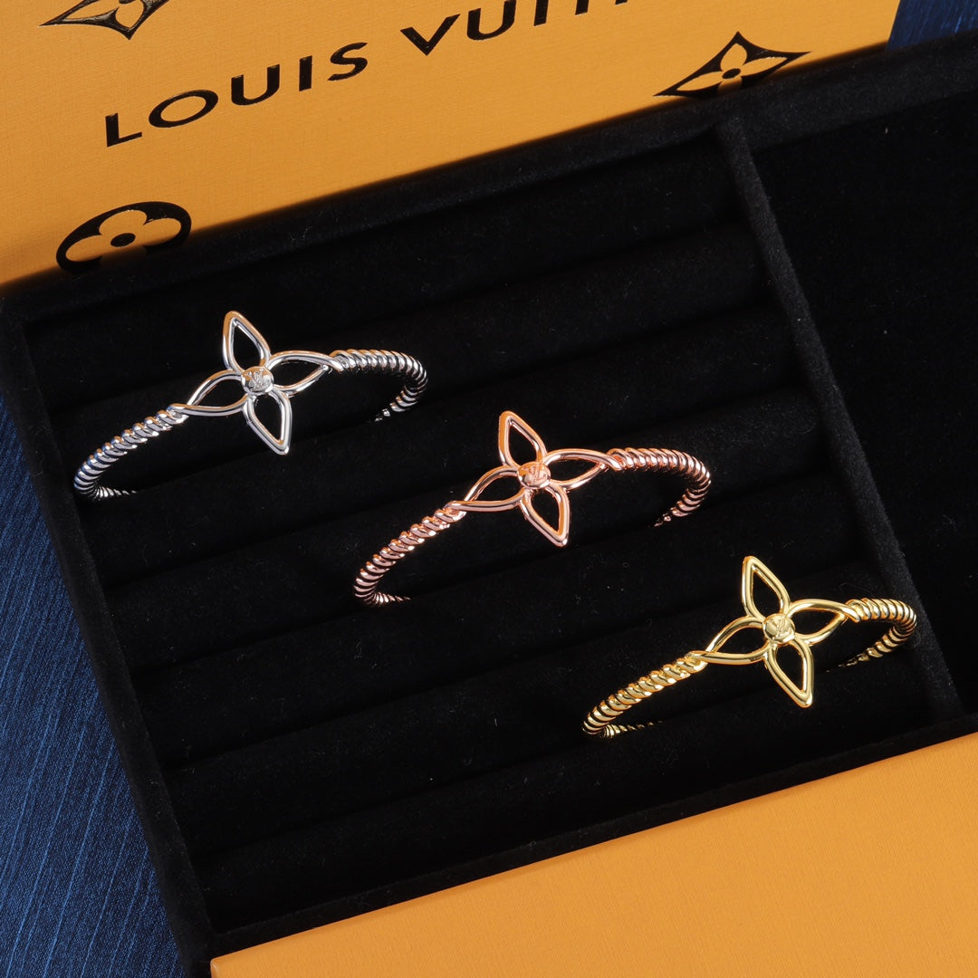 Luxury LV Love Bracelet