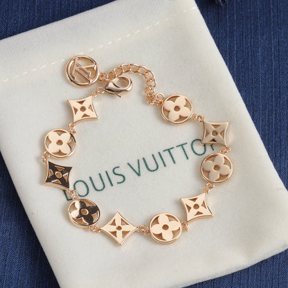 Fashion LV Delicate Love Flower Bracelet
