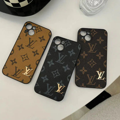 TRADITIONAL LOVE IPHONE CASE WITH CAMERA PROTECTION theroxymob